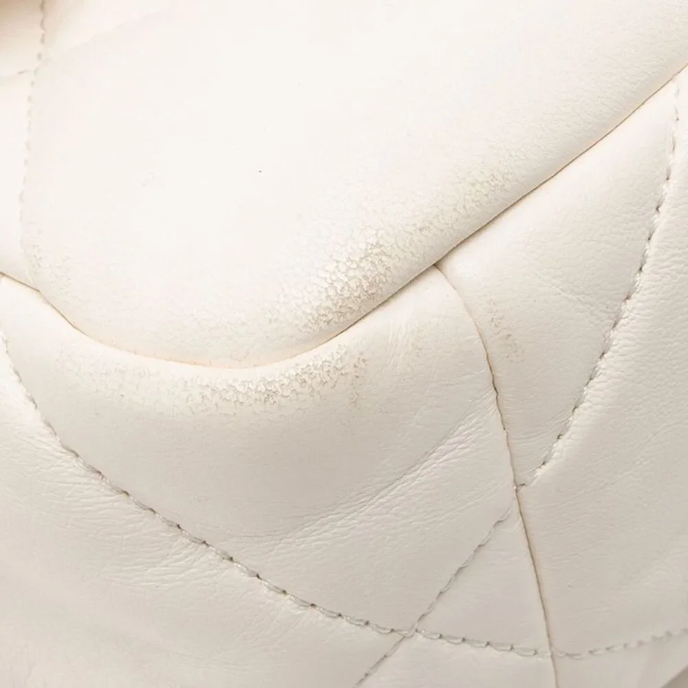 Chanel Lambskin 19 Medium Flap Shoulder Bag